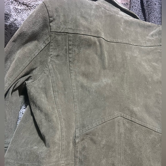 COPY - Leather Jacket - Picture 4 of 5